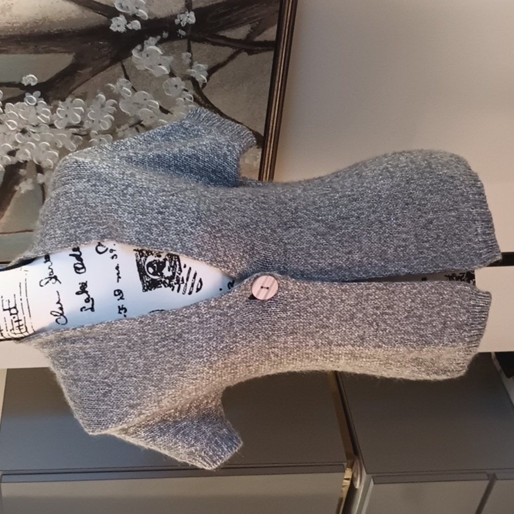 Loft Short Sleeve Top. Metallic Grey & Silver. Has One Button Closure.